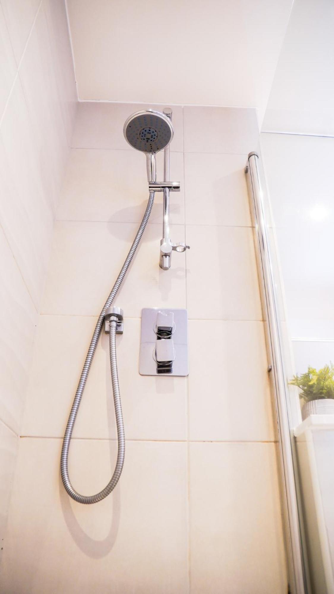 Manchester City Centre Apt With Balcony & Free Parking - Including Free 1-Hour Late Check-Out For Bookings On The 29Th 31St May, Justeat Voucher For 2-Night Stays Minimum! Манчестър Екстериор снимка