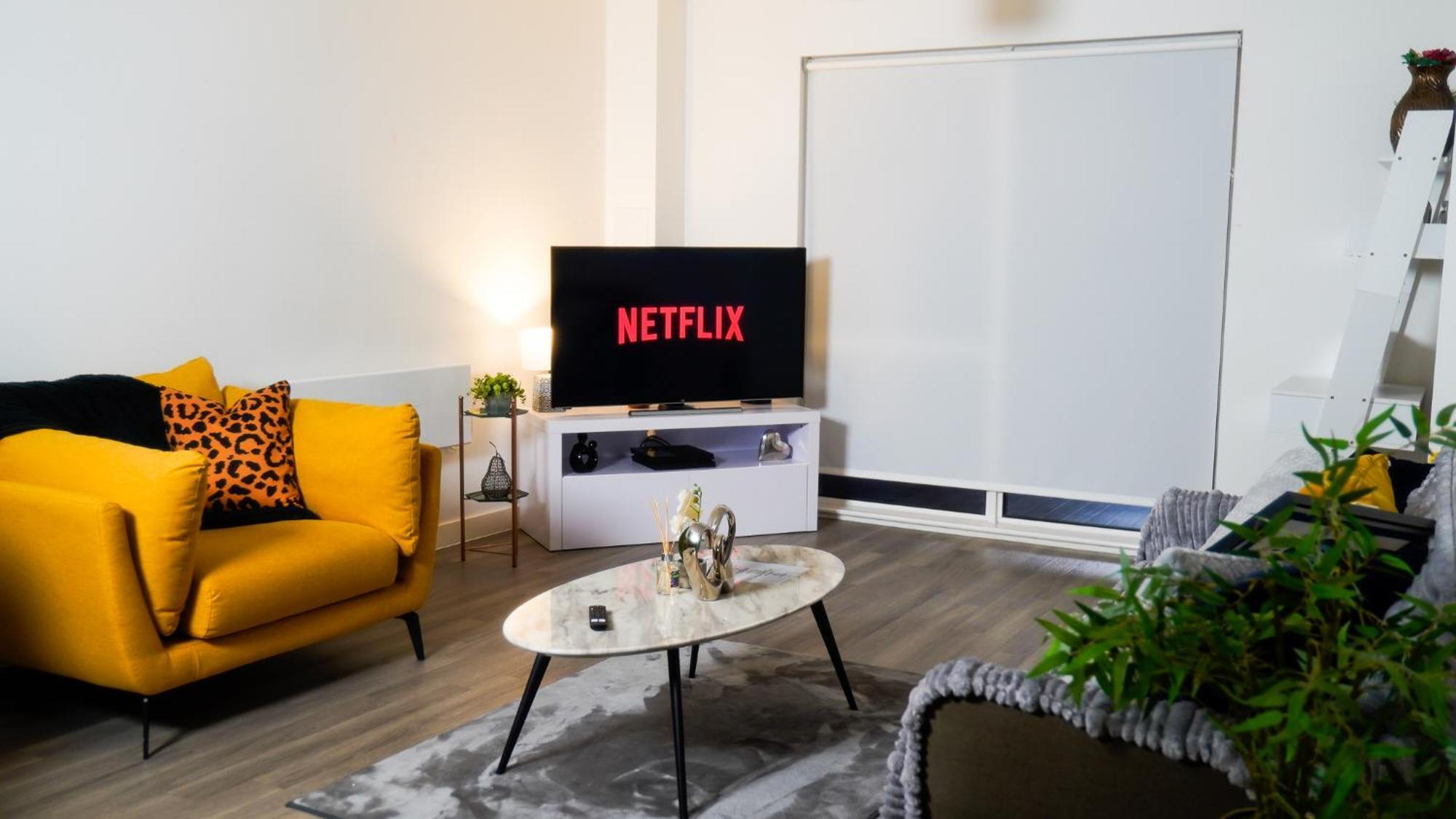 Manchester City Centre Apt With Balcony & Free Parking - Including Free 1-Hour Late Check-Out For Bookings On The 29Th 31St May, Justeat Voucher For 2-Night Stays Minimum! Манчестър Екстериор снимка