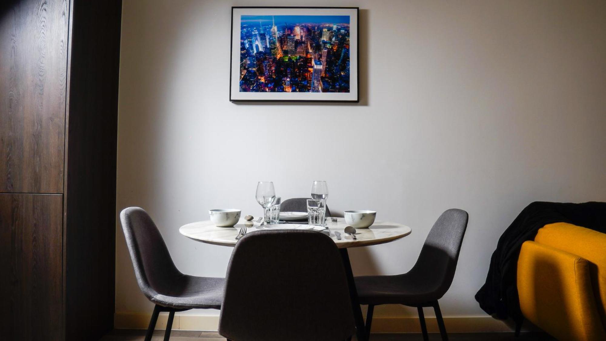 Manchester City Centre Apt With Balcony & Free Parking - Including Free 1-Hour Late Check-Out For Bookings On The 29Th 31St May, Justeat Voucher For 2-Night Stays Minimum! Манчестър Екстериор снимка